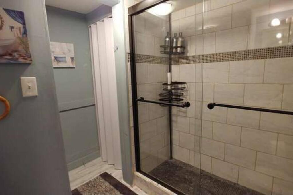 Appartement The House - New Storer #1 - Comfortable 5 Bedroom House Cleveland