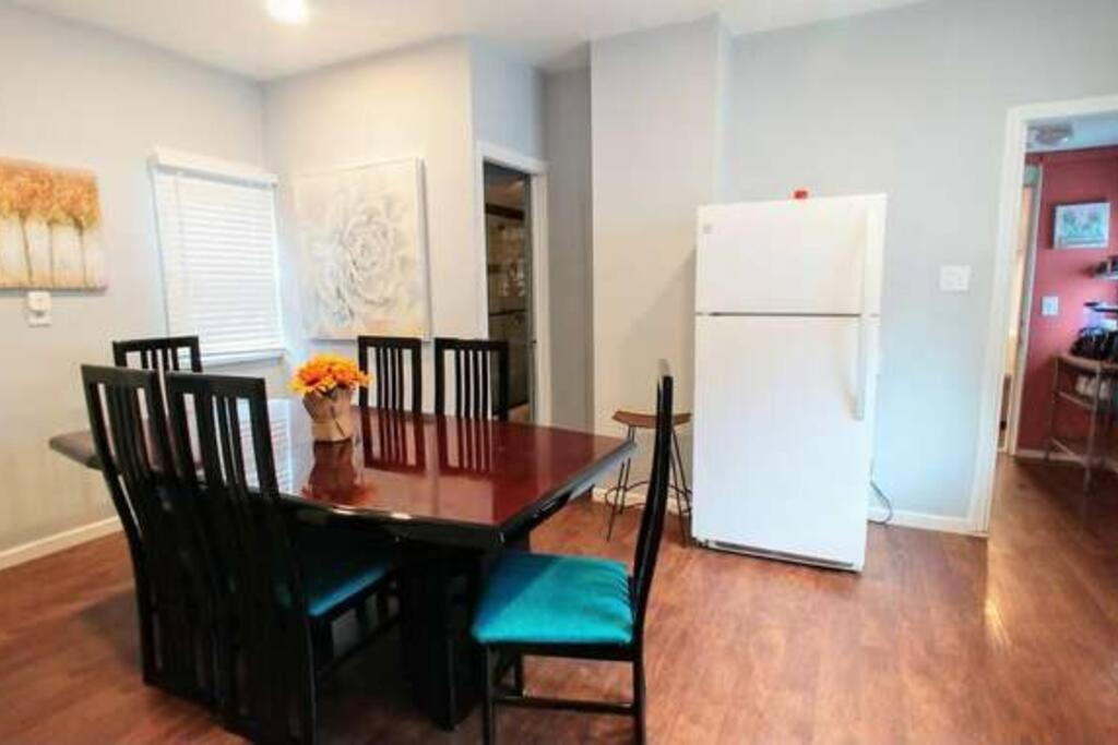 The House - New Storer #1 - Comfortable 5 Bedroom House *