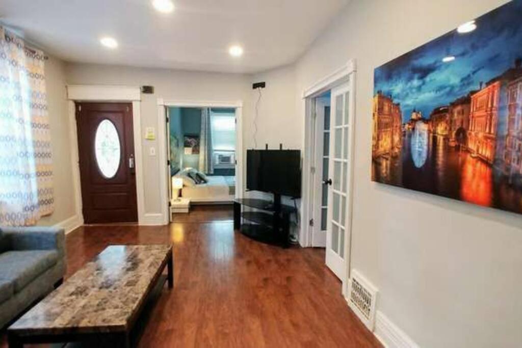 The House - New Storer #1 - Comfortable 5 Bedroom House *