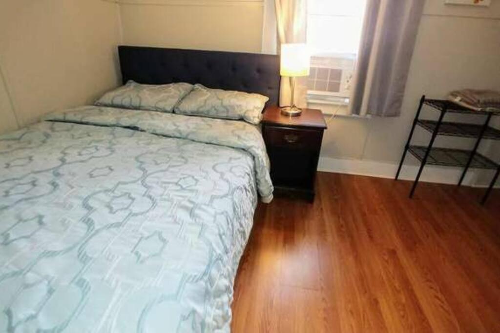 The House - New Storer #1 - Comfortable 5 Bedroom House Appartement